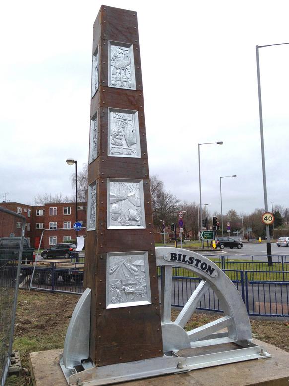Bilston Town Entrance Heritage Sculpture, made of steel and core-ten steel. Made by Thrussells. Public Art Wolverhampton