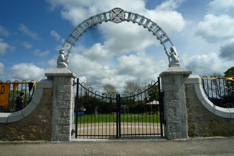Carharrack Park Arch Entrance Feature | Carharrack, Cornwall | Thrussells Metal sculptural heritage archway made by Thrussells. Public Art Cornwall