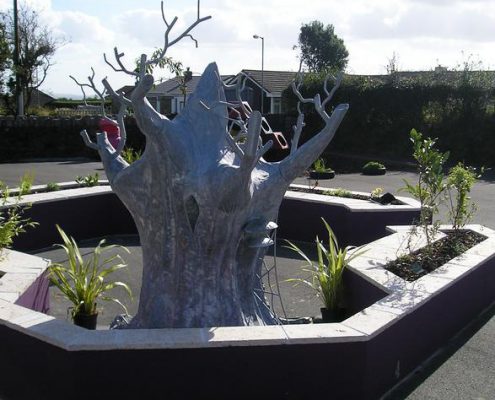 Storytelling Throne Tree | Pensive Primary School | Thrussells Storytelling Throne, made of galvanised steel. Pensive Primary School. Made by Thrussells. Public Art Cornwall